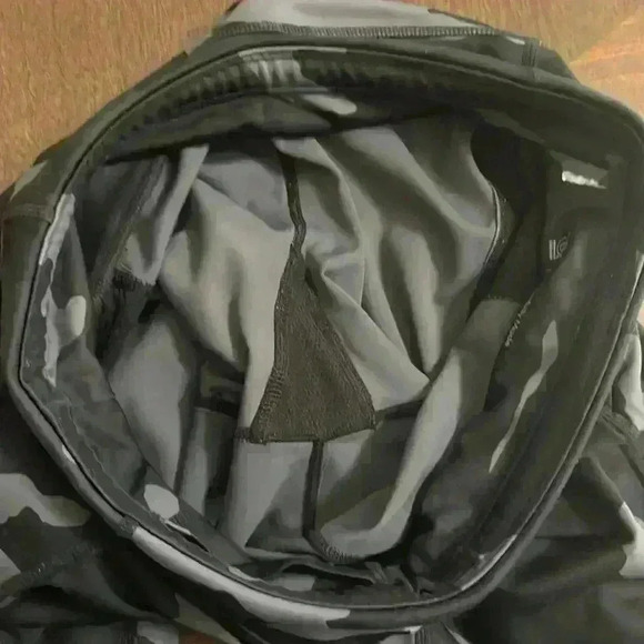 Athleta High Rise Chit Chat Tight - Picture 13 of 14